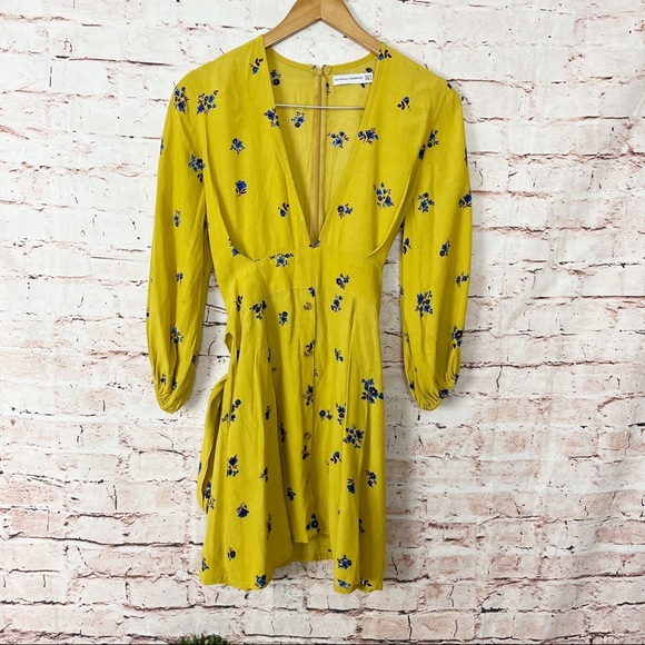 Faithfull The Brand Margot Yellow Floral Mini Dress Size 6 - Picture 3 of 9